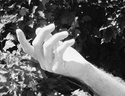 Bien mal acquis ne profite jamais, Hraïr Hratchian, super 8, 2', 2019.