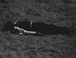 Ne me demande pas, je ne chanterai pas, Hraïr Hratchian, super 8, 2', 2019.